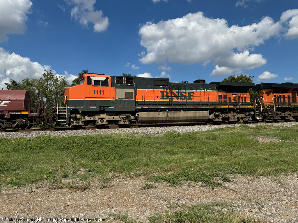 BNSF 1111